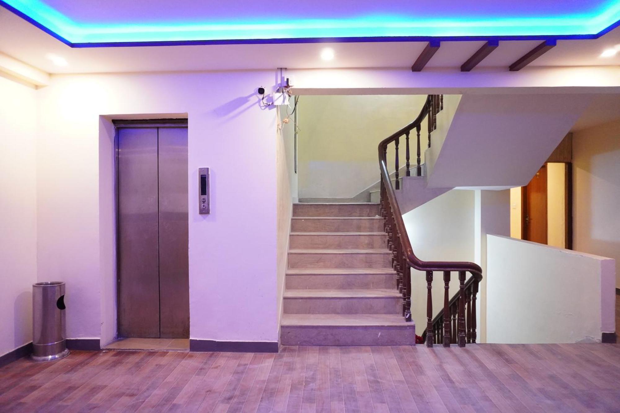 National Hotel Lahaur Zewnętrze zdjęcie