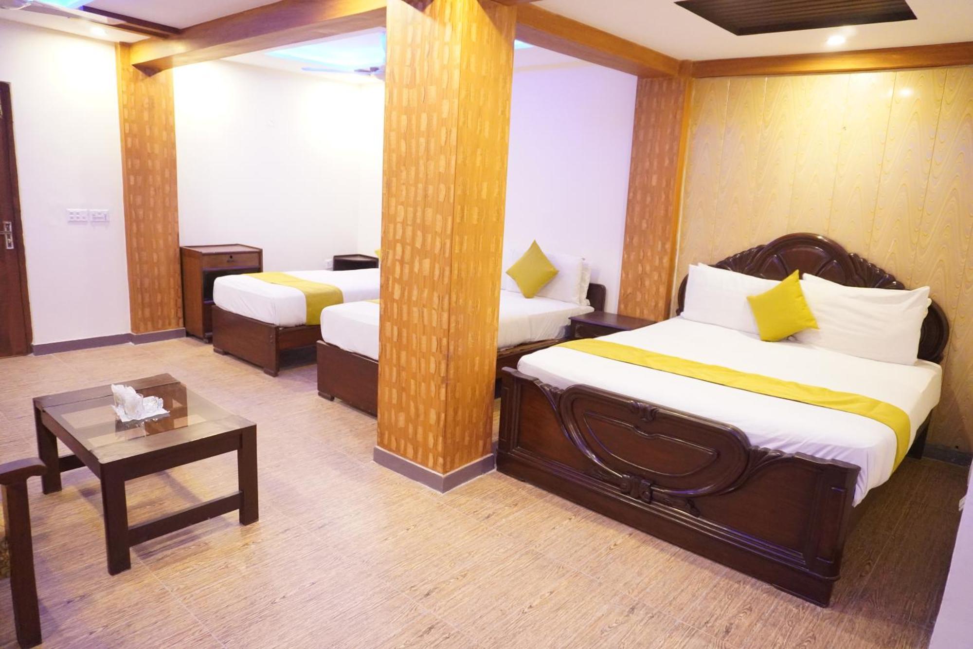 National Hotel Lahaur Zewnętrze zdjęcie