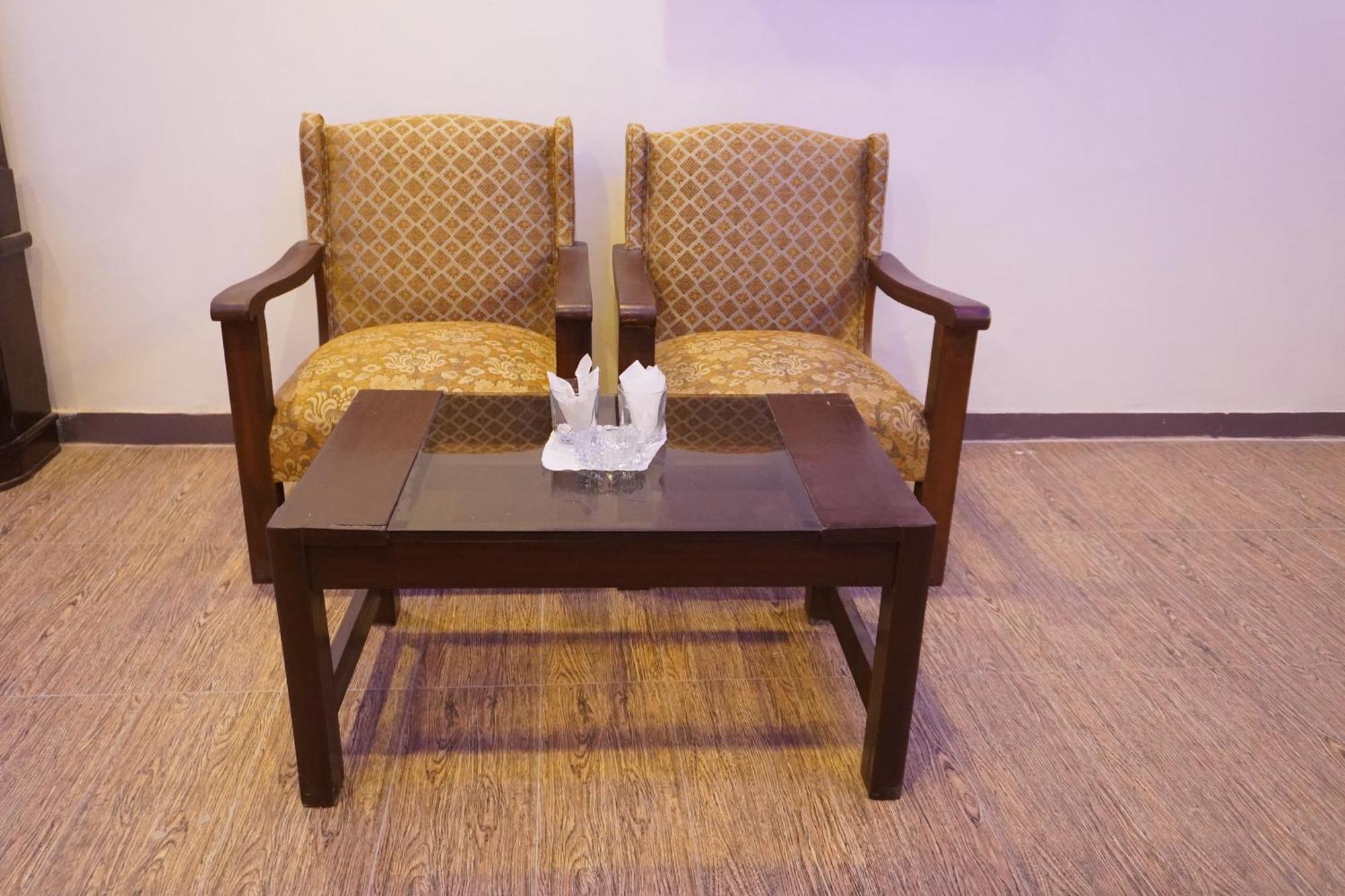 National Hotel Lahaur Zewnętrze zdjęcie