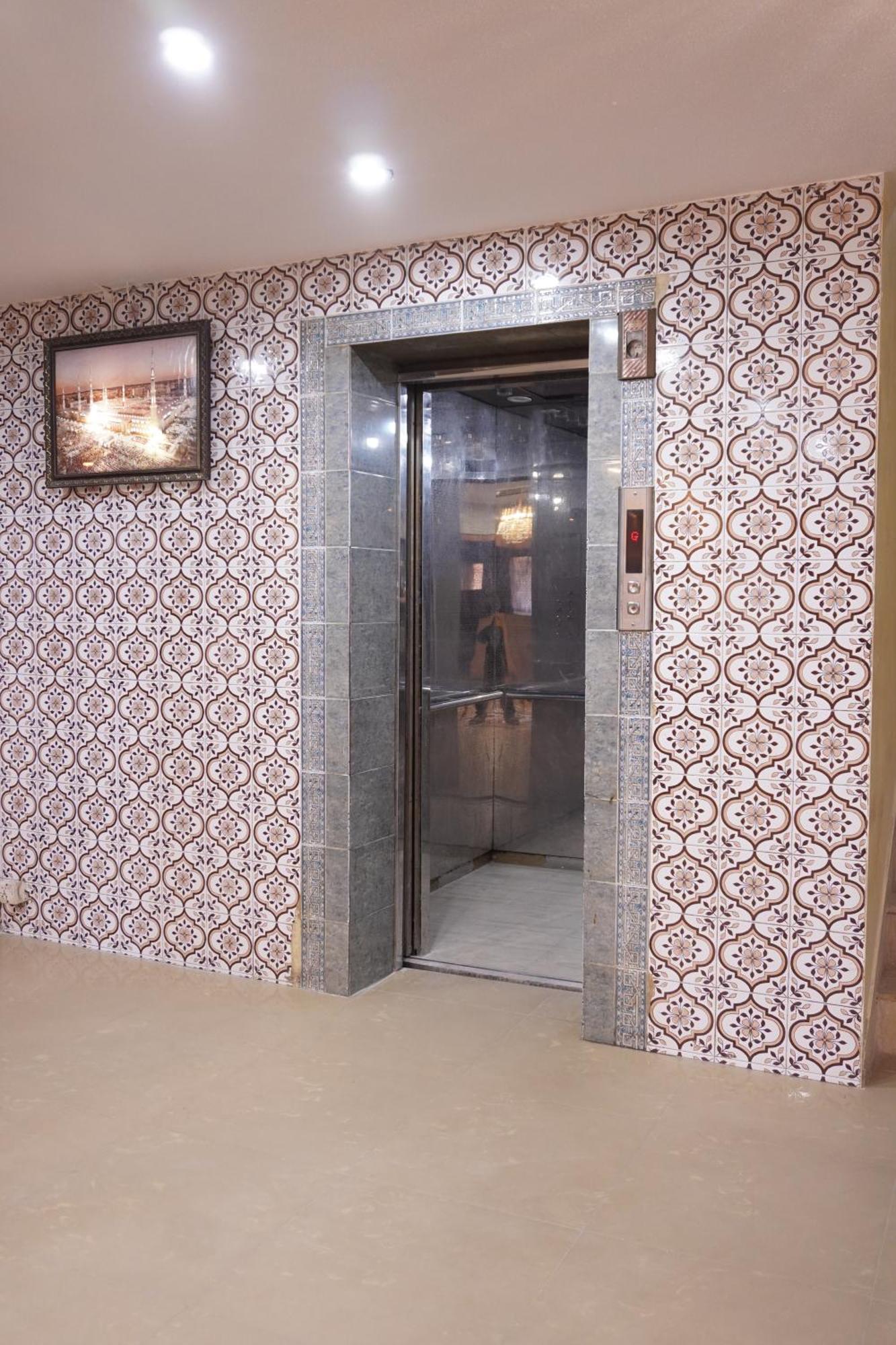 National Hotel Lahaur Zewnętrze zdjęcie